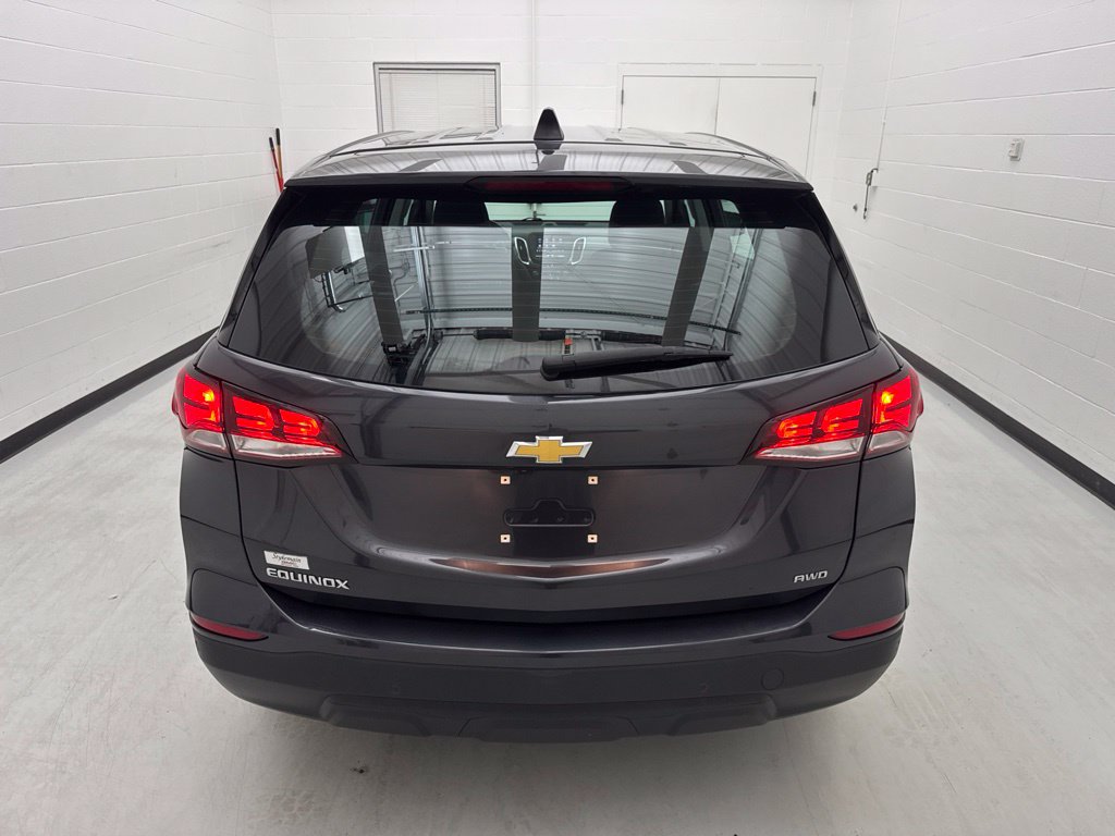 Used 2022 Chevrolet Equinox LS AWD/4WD image 5