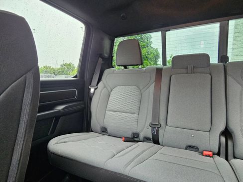 Used 2025 RAM 1500 Big Horn AWD/4WD image 24