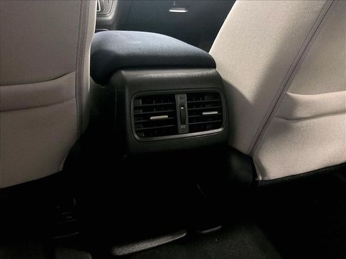 Used 2015 Honda CR-V EX image 28