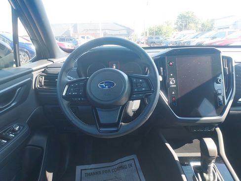 Used 2025 Subaru Forester Premium AWD/4WD image 12