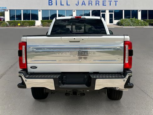 New 2026 Ford F250 4x4 Crew Cab Super Duty image 5