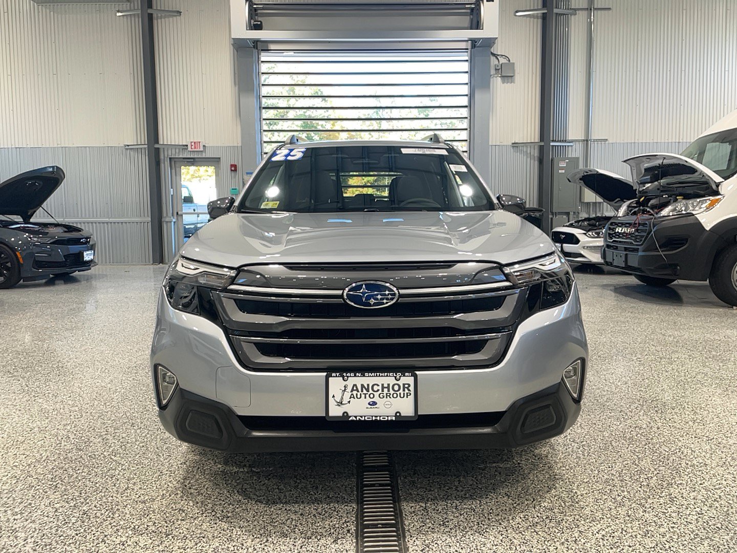 Used 2025 Subaru Forester Premium AWD/4WD image 2