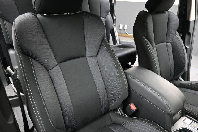 Used 2025 Subaru Ascent Premium AWD/4WD image 14