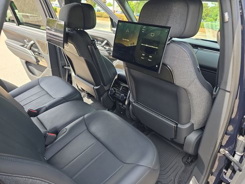 Certified 2024 Land Rover Range Rover SV AWD/4WD image 11