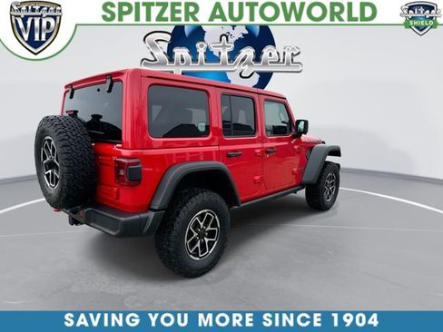 Used 2025 Jeep Wrangler Unlimited Rubicon AWD/4WD image 9