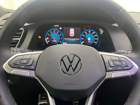 New 2026 Volkswagen Atlas Cross Sport SEL R-Line image 19