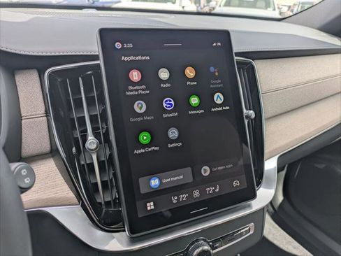 New 2026 Volvo XC90 B6 Plus w/ Protection Package image 9