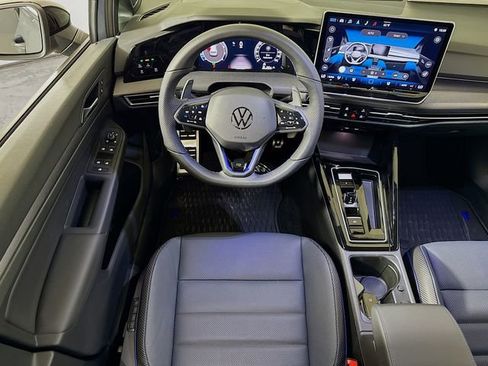 New 2026 Volkswagen Golf image 15