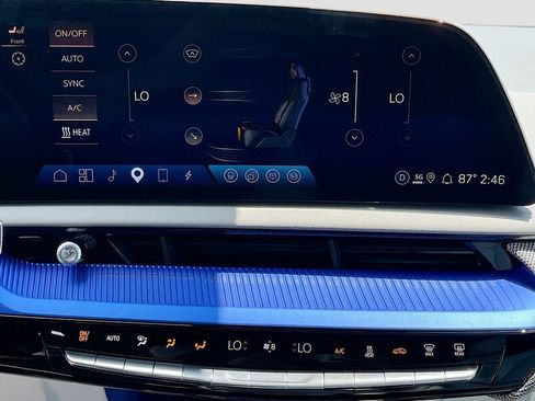 New 2025 Cadillac Optiq Sport 2 w/ LPO, Floor Liner Package AWD/4WD image 25