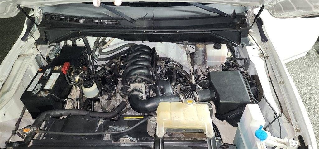Used 2016 Nissan NV 3500 S w/ Power Package RWD image 17