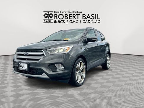 Used 2019 Ford Escape Titanium AWD/4WD image 4