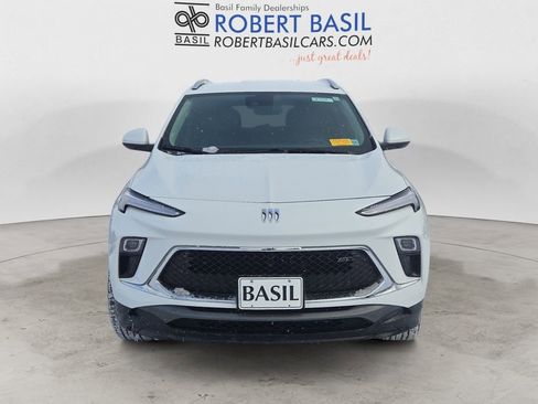 Certified 2025 Buick Encore GX Sport Touring w/ Comfort Package image 8