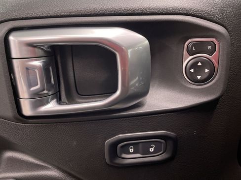 New 2025 Jeep Wrangler Unlimited Sport image 13