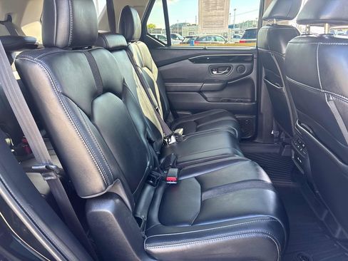 Used 2023 Honda Pilot EX-L image 27