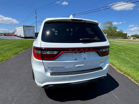 Used 2018 Dodge Durango SRT w/ Technology Group AWD/4WD image 9