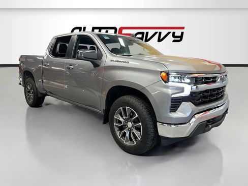 Used 2024 Chevrolet Silverado 1500 LT AWD/4WD image 1