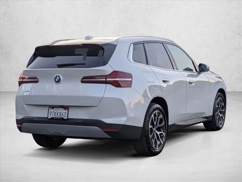 Used 2025 BMW X3 xDrive30i w/ Premium Package image 5