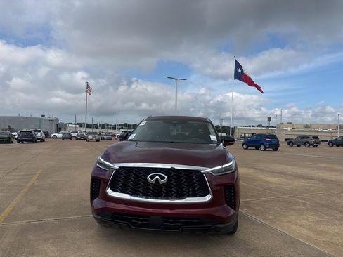 Used 2023 INFINITI QX60 Luxe w/ Cargo Package FWD image 5