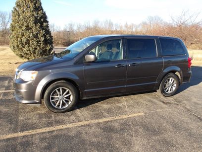 Used 2017 Dodge Grand Caravan SE