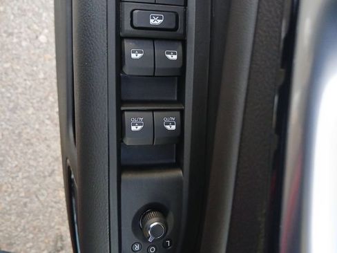 New 2026 Jeep Compass Latitude image 26