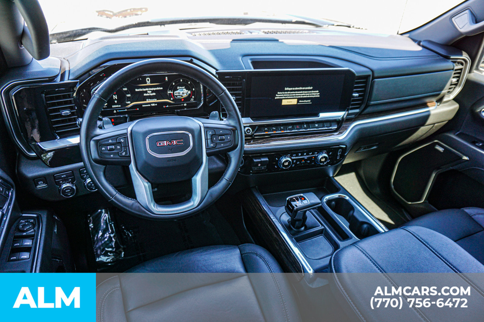 Used 2024 GMC Sierra 1500 Elevation w/ Elevation Premium Package AWD/4WD image 27