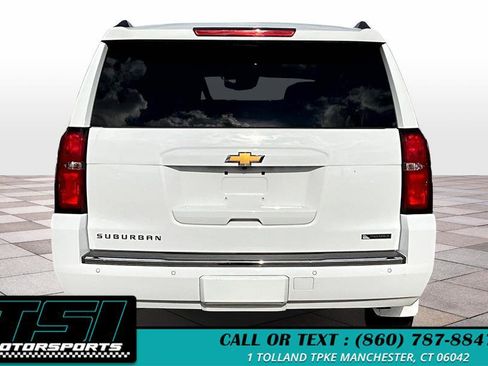 Used 2018 Chevrolet Suburban Premier image 4