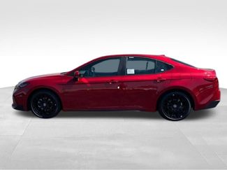 New 2026 Toyota Camry SE w/ Convenience Package FWD video 2