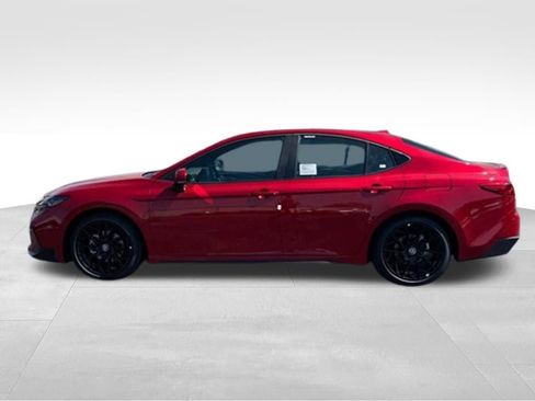 New 2026 Toyota Camry SE w/ Convenience Package FWD image 2