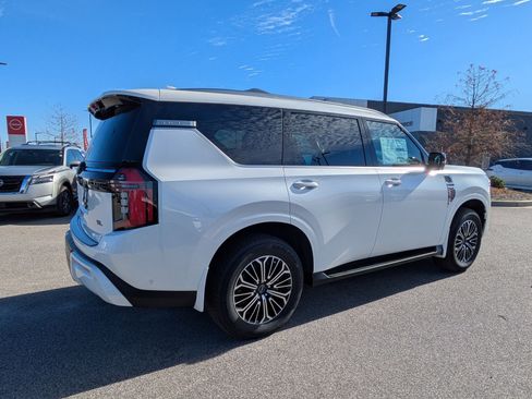 New 2026 Nissan Armada SL image 4