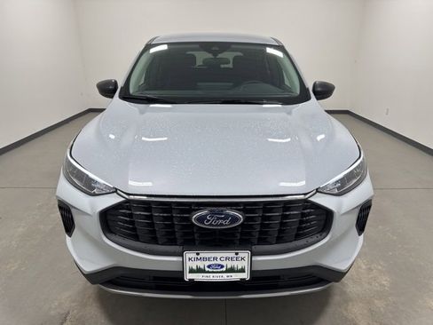 New 2026 Ford Escape Active w/ Active Premium Tech Pack image 2