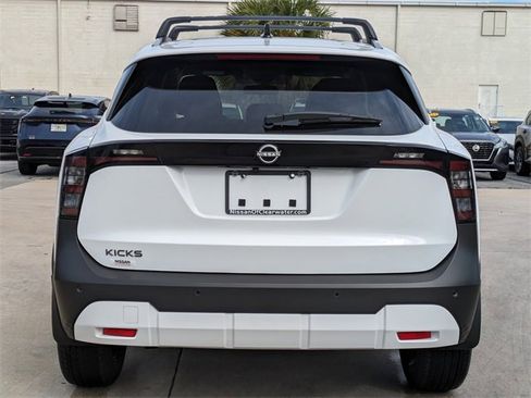 New 2026 Nissan Kicks SV w/ Cold Weather Package image 7