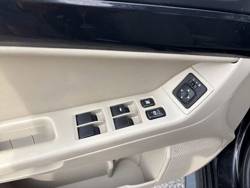 Used 2017 Mitsubishi Lancer ES FWD image 28