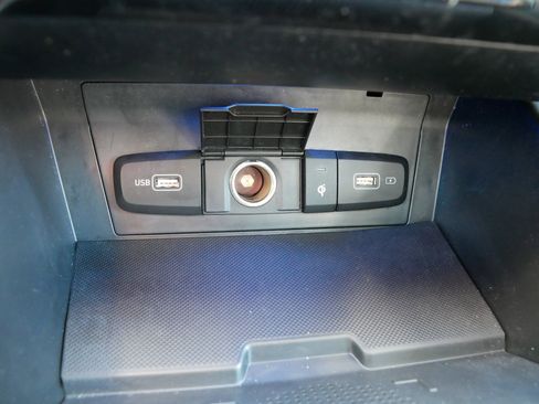 Certified 2023 Hyundai Tucson Limited image 33