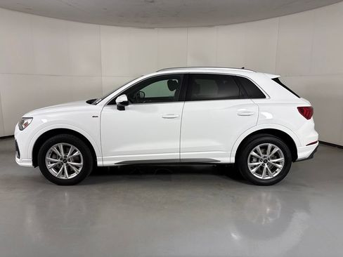 Used 2024 Audi Q3 2.0T Premium AWD/4WD image 5