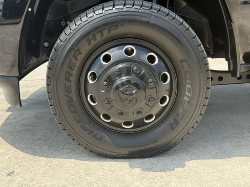 Used 2025 RAM 3500 Laramie w/ Night Edition AWD/4WD image 12