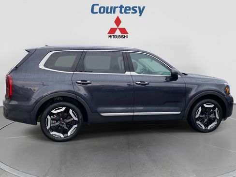 Used 2025 Kia Telluride S AWD/4WD image 7