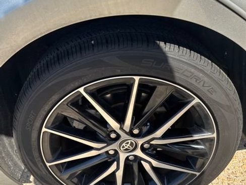 Used 2022 Toyota Camry SE FWD image 17