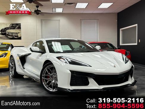 Used 2023 Chevrolet Corvette Z06 w/ Engine Appearance Package image 1