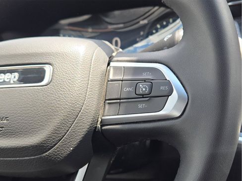Used 2024 Jeep Compass Latitude AWD/4WD image 54