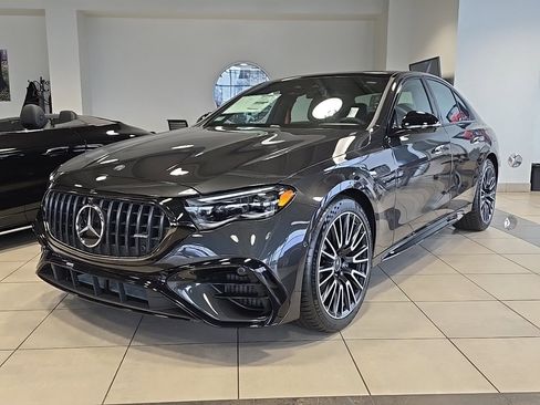 New 2026 Mercedes-Benz E 53 AMG e 4MATIC Sedan image 3