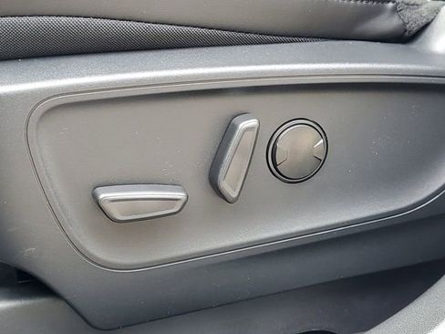 New 2025 Ford Escape SE w/ Class II Trailer Tow Package image 11