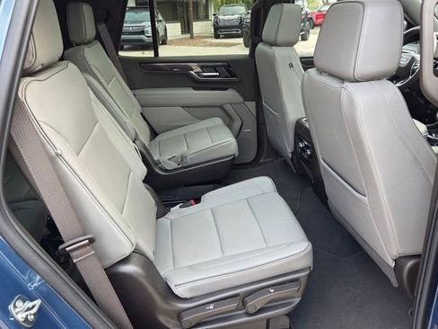 Used 2025 GMC Yukon Elevation w/ Technology Package image 19