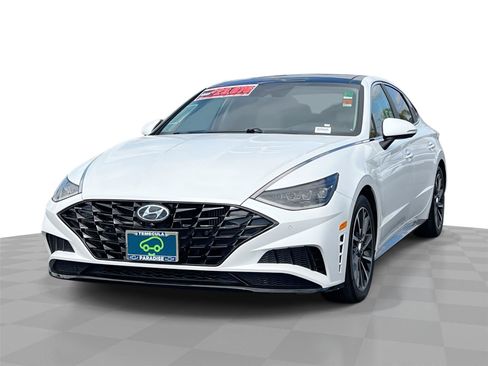 Used 2022 Hyundai Sonata Limited FWD image 1