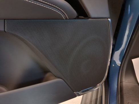 New 2025 Cadillac Escalade Sport Platinum w/ LPO, ONYX Package image 20