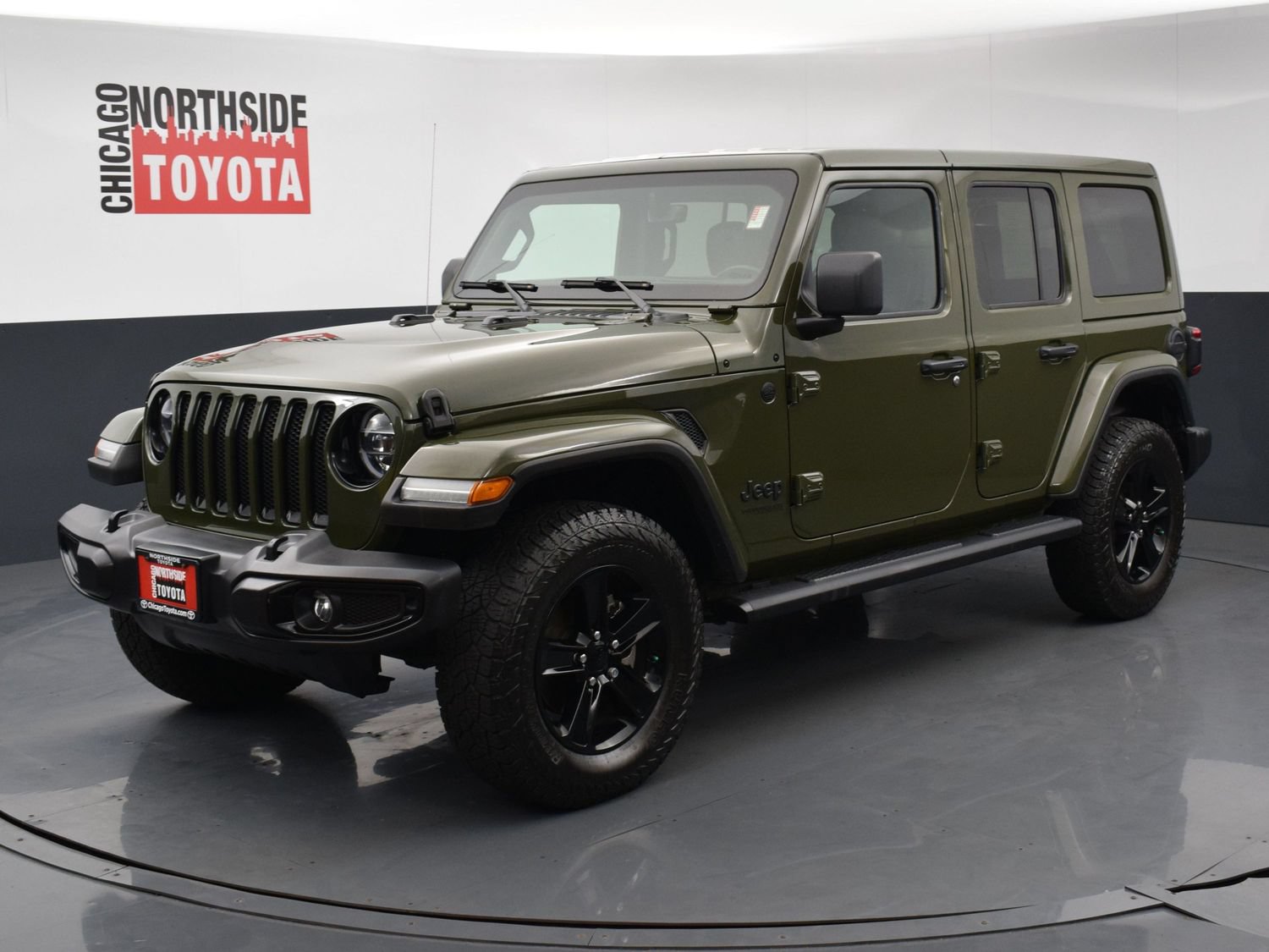 Used 2021 Jeep Wrangler Unlimited Sahara AWD/4WD image 8