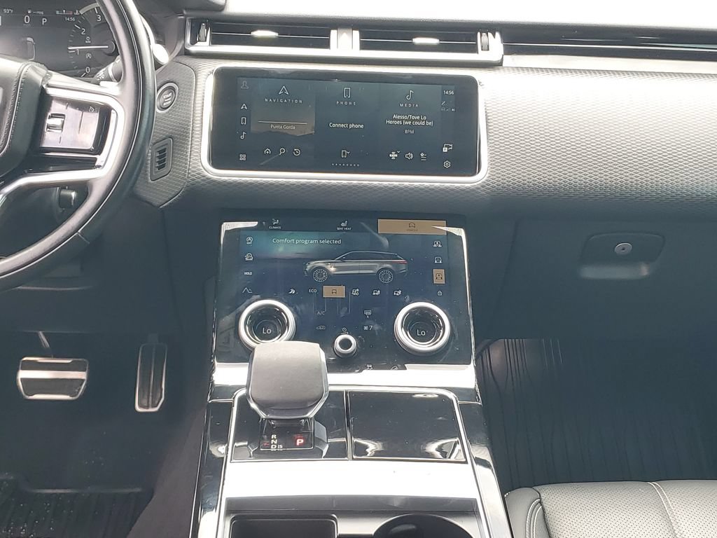 Used 2023 Land Rover Range Rover Velar R-Dynamic S AWD/4WD image 15