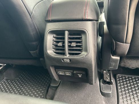 Used 2022 Jeep Cherokee Trailhawk w/ Comfort/Convenience Group image 22