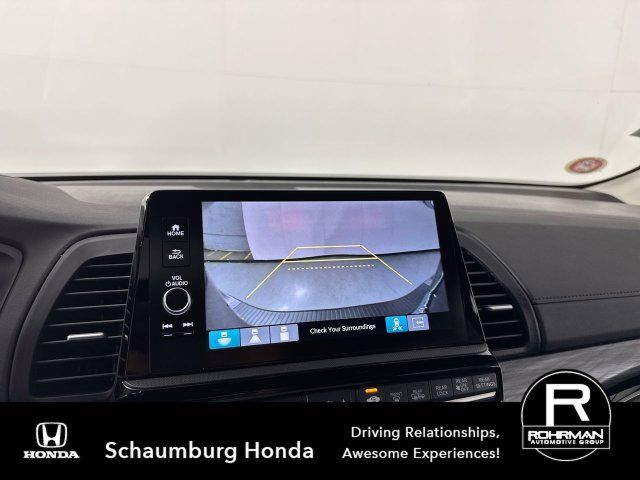 Certified 2026 Honda Odyssey Elite image 8
