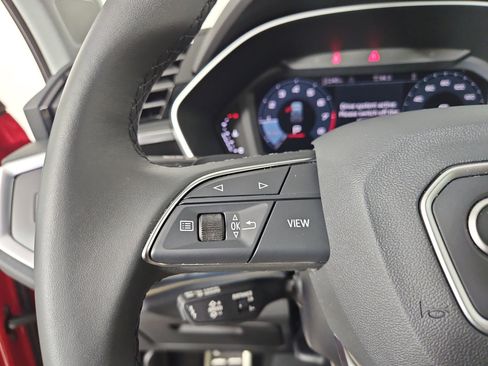 Certified 2025 Audi Q3 2.0T Premium Plus w/ Premium Plus Package image 27