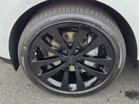 New 2026 Land Rover Range Rover Sport SE image 9